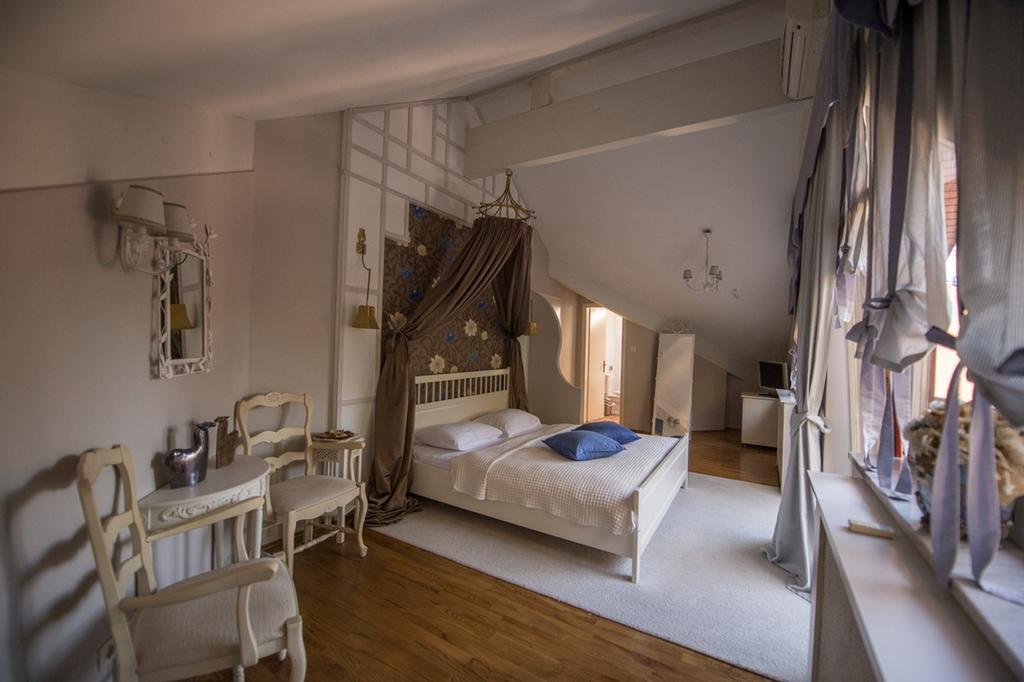 Guesthouse Trajbar Team Zapresić Quarto foto